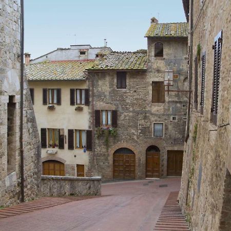 Il Prunello - Una Casa Tra Le Torri San Gimignano Exterior foto