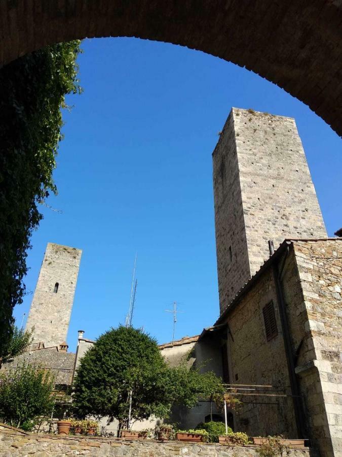 Il Prunello - Una Casa Tra Le Torri San Gimignano Exterior foto