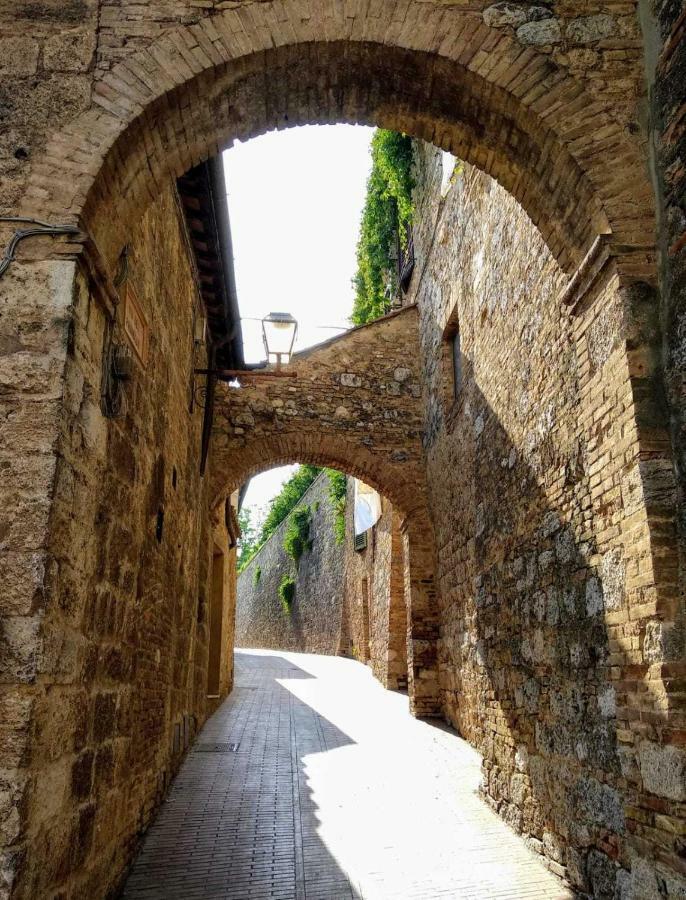 Il Prunello - Una Casa Tra Le Torri San Gimignano Exterior foto